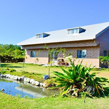 Red Crown Jacana B&B Taitung Luaran gambar