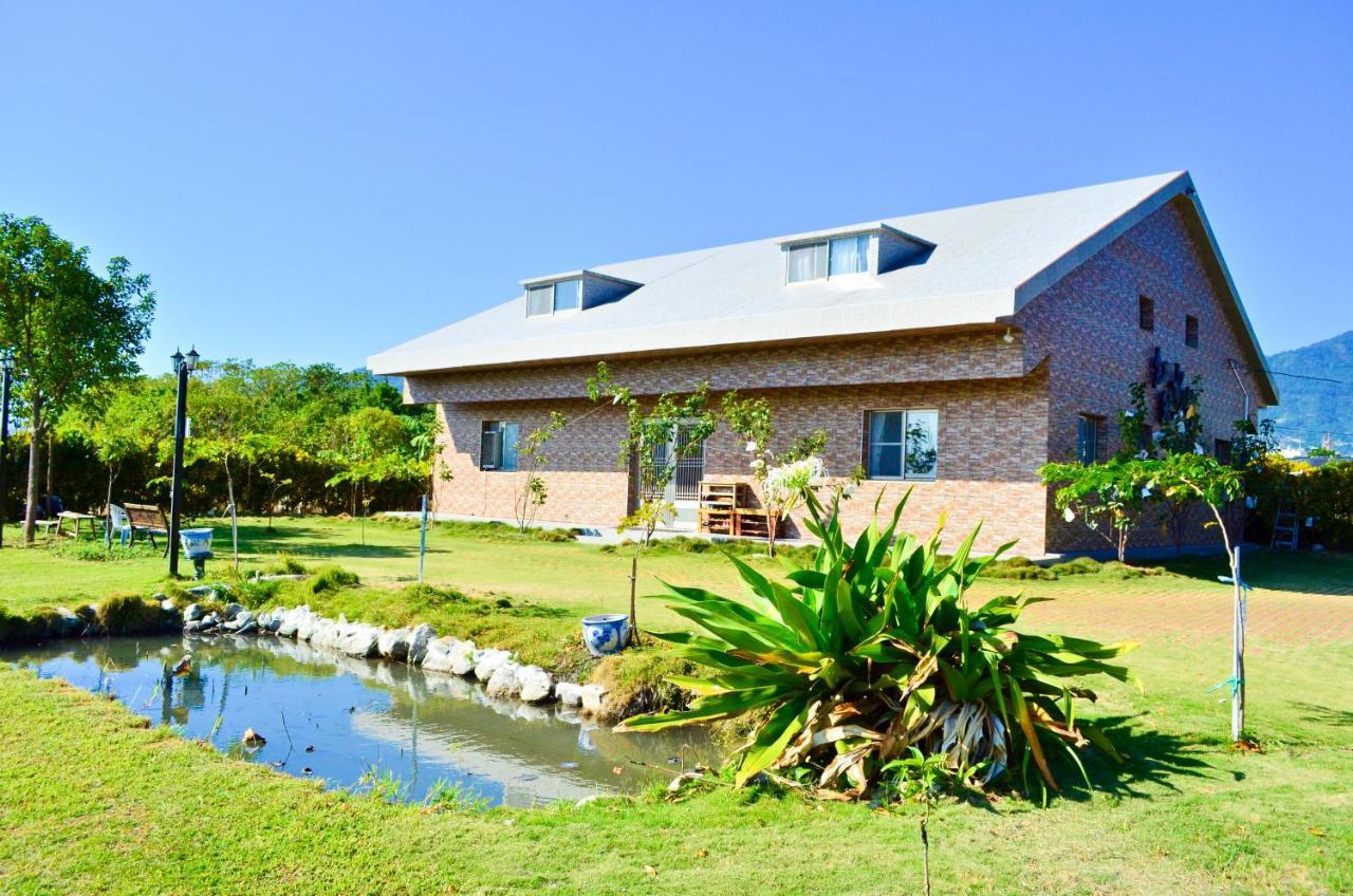 Red Crown Jacana B&B Taitung Luaran gambar